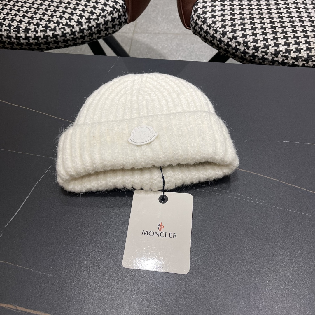  蒙口Moncler盟可睐💥2025官网经典针织帽，原单复刻.非常柔软亲肤，弹性很好💓有质感又非常百搭的