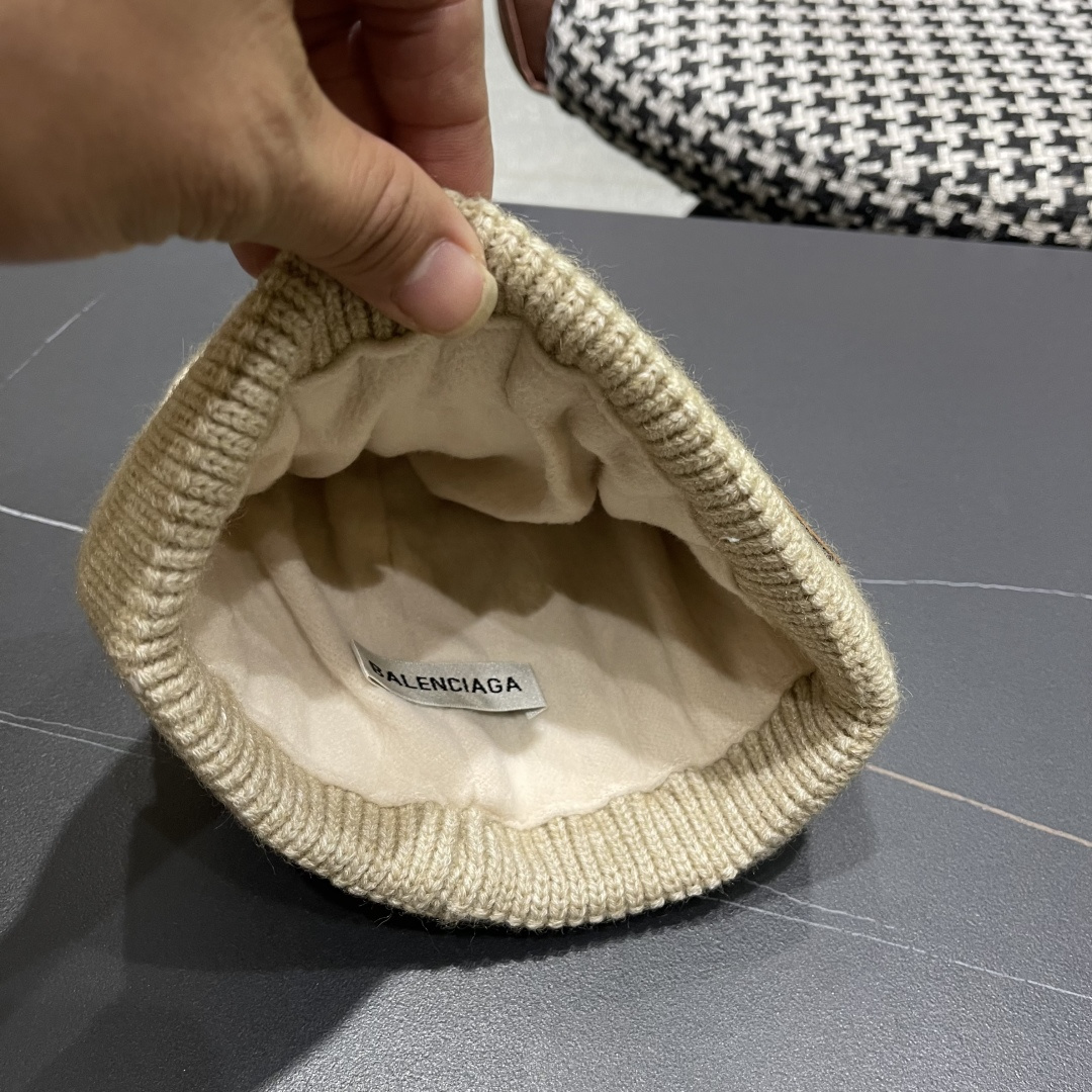  巴黎世家👒现货Balenciaga巴黎世家官网品质（非市场普通货，留意细节哦）秋冬新款毛线帽子，男女同