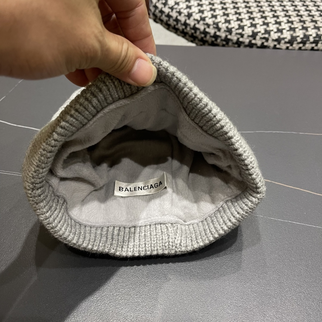  巴黎世家👒现货Balenciaga巴黎世家官网品质（非市场普通货，留意细节哦）秋冬新款毛线帽子，男女同