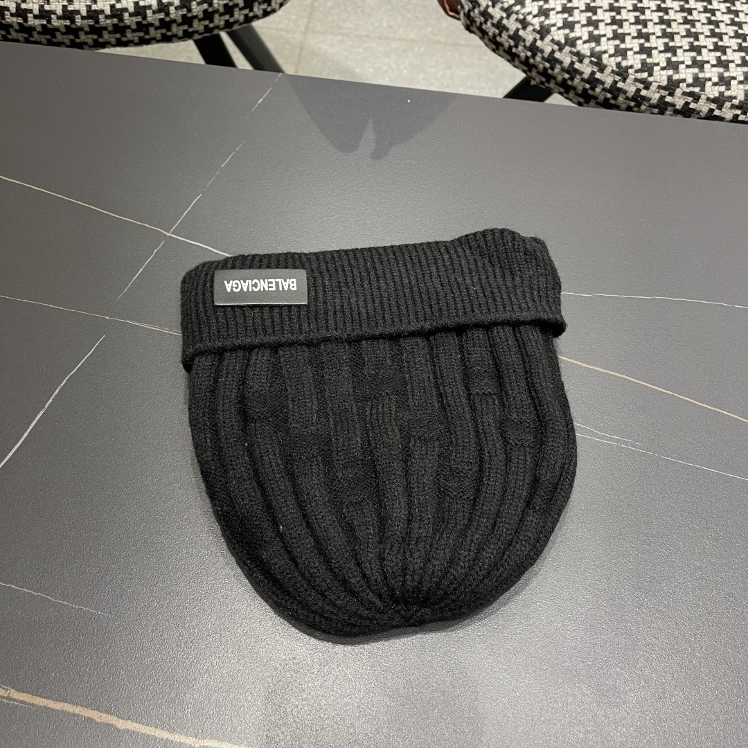  巴黎世家👒现货Balenciaga巴黎世家官网品质（非市场普通货，留意细节哦）秋冬新款毛线帽子，男女同