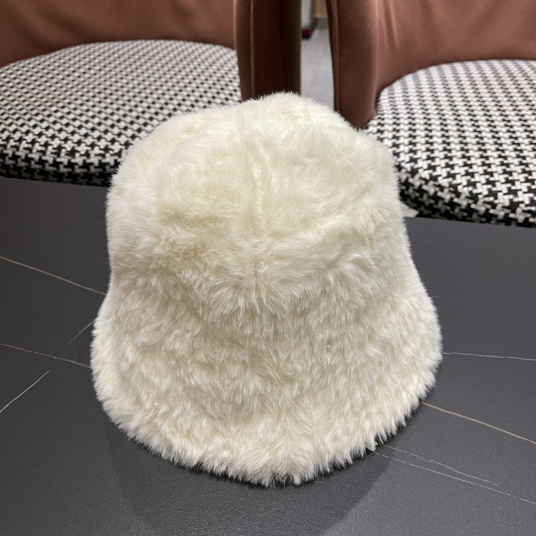  GUCCI渔夫帽2025秋冬新款女显脸小保暖盆帽休闲毛绒水桶帽