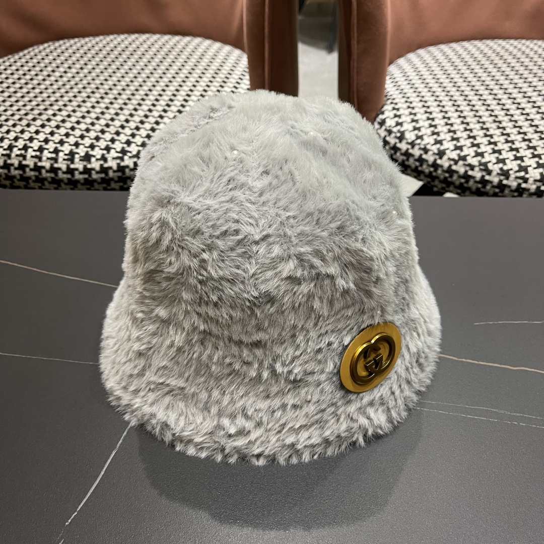  GUCCI渔夫帽2025秋冬新款女显脸小保暖盆帽休闲毛绒水桶帽