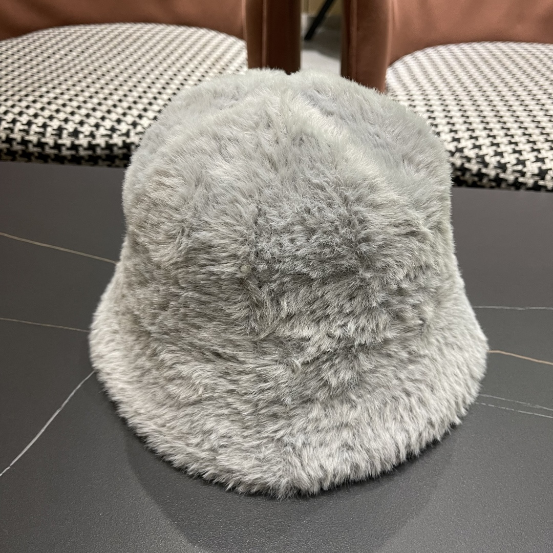  GUCCI渔夫帽2025秋冬新款女显脸小保暖盆帽休闲毛绒水桶帽