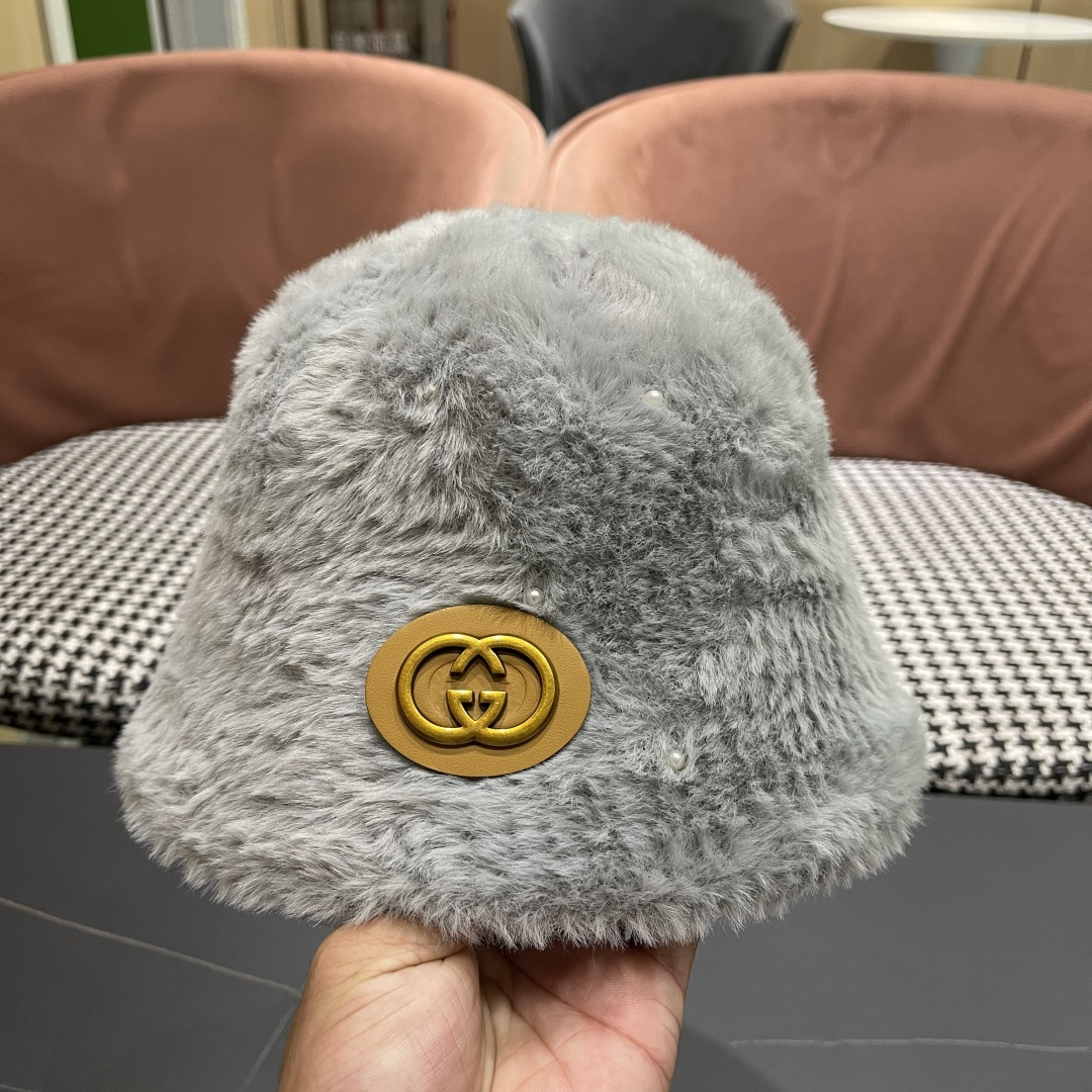  GUCCI渔夫帽2025秋冬新款女显脸小保暖盆帽休闲毛绒水桶帽