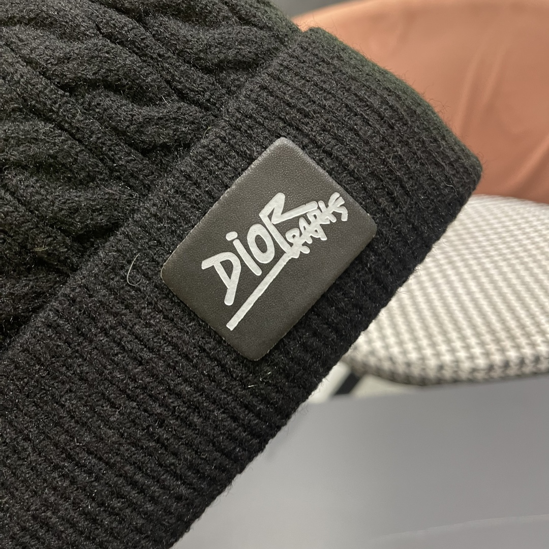  迪奥2025冬款针织帽女D家冷帽保暖帽子菱格毛线帽男