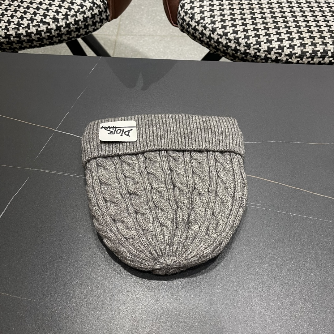  迪奥2025冬款针织帽女D家冷帽保暖帽子菱格毛线帽男