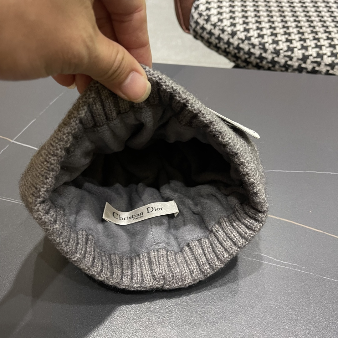  迪奥2025冬款针织帽女D家冷帽保暖帽子菱格毛线帽男