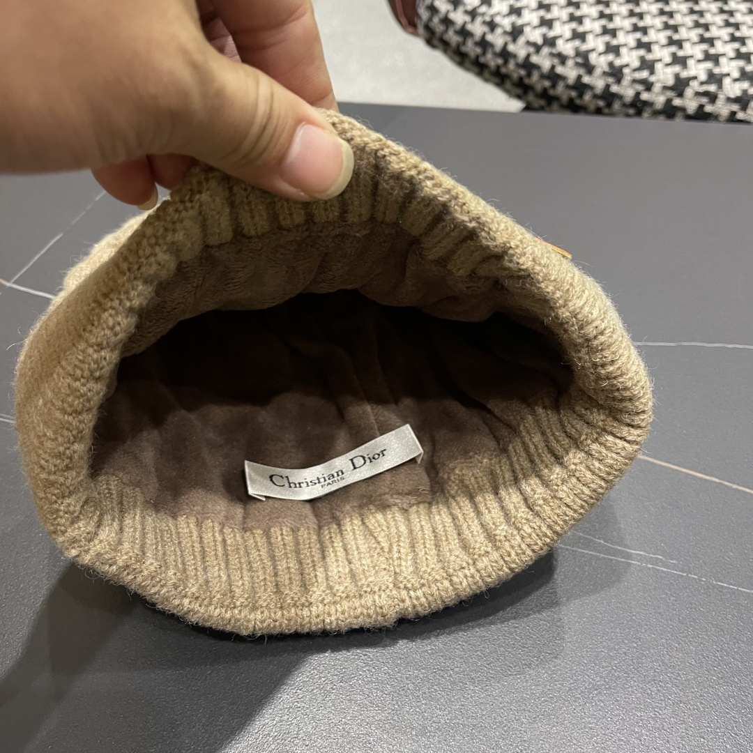  迪奥2025冬款针织帽女D家冷帽保暖帽子菱格毛线帽男