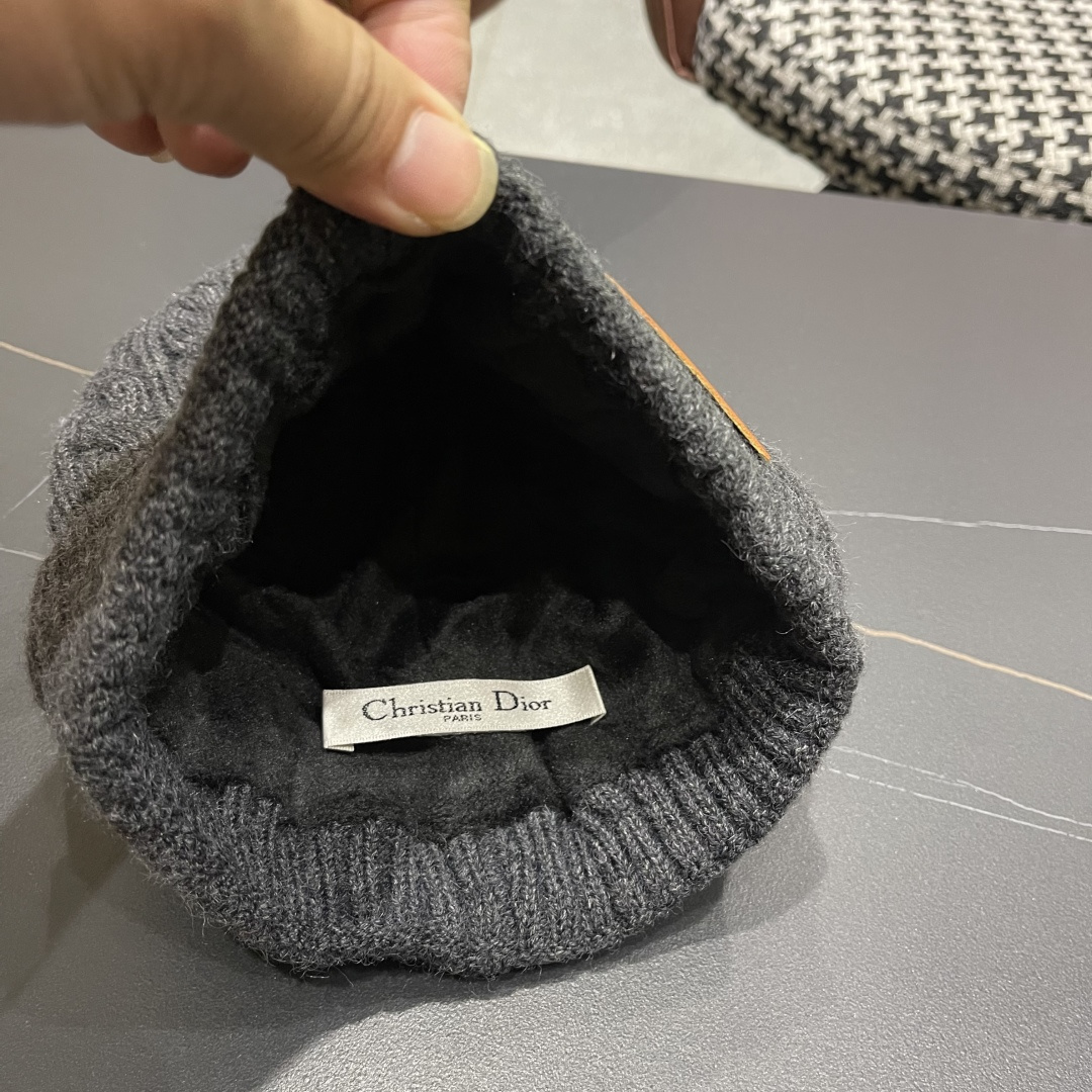  迪奥2025冬款针织帽女D家冷帽保暖帽子菱格毛线帽男