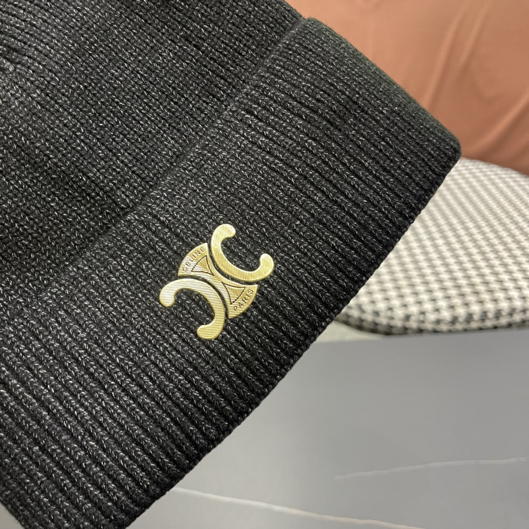  【CELINE赛琳】2025秋冬大牌logo针织毛线帽，百搭单品