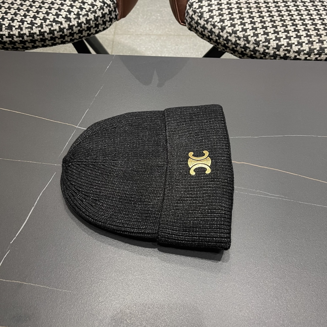  【CELINE赛琳】2025秋冬大牌logo针织毛线帽，百搭单品