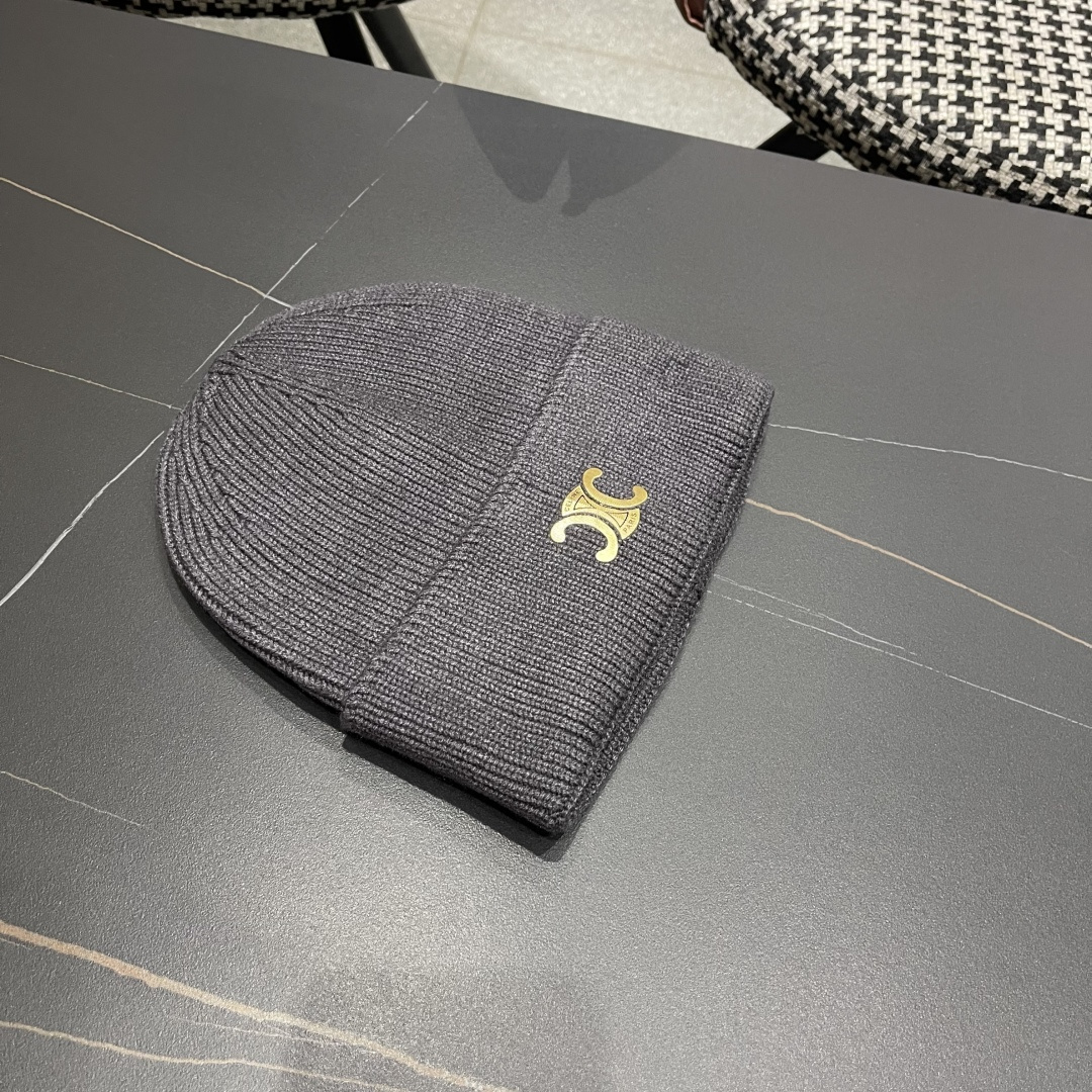  【CELINE赛琳】2025秋冬大牌logo针织毛线帽，百搭单品