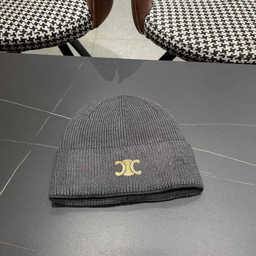  【CELINE赛琳】2025秋冬大牌logo针织毛线帽，百搭单品