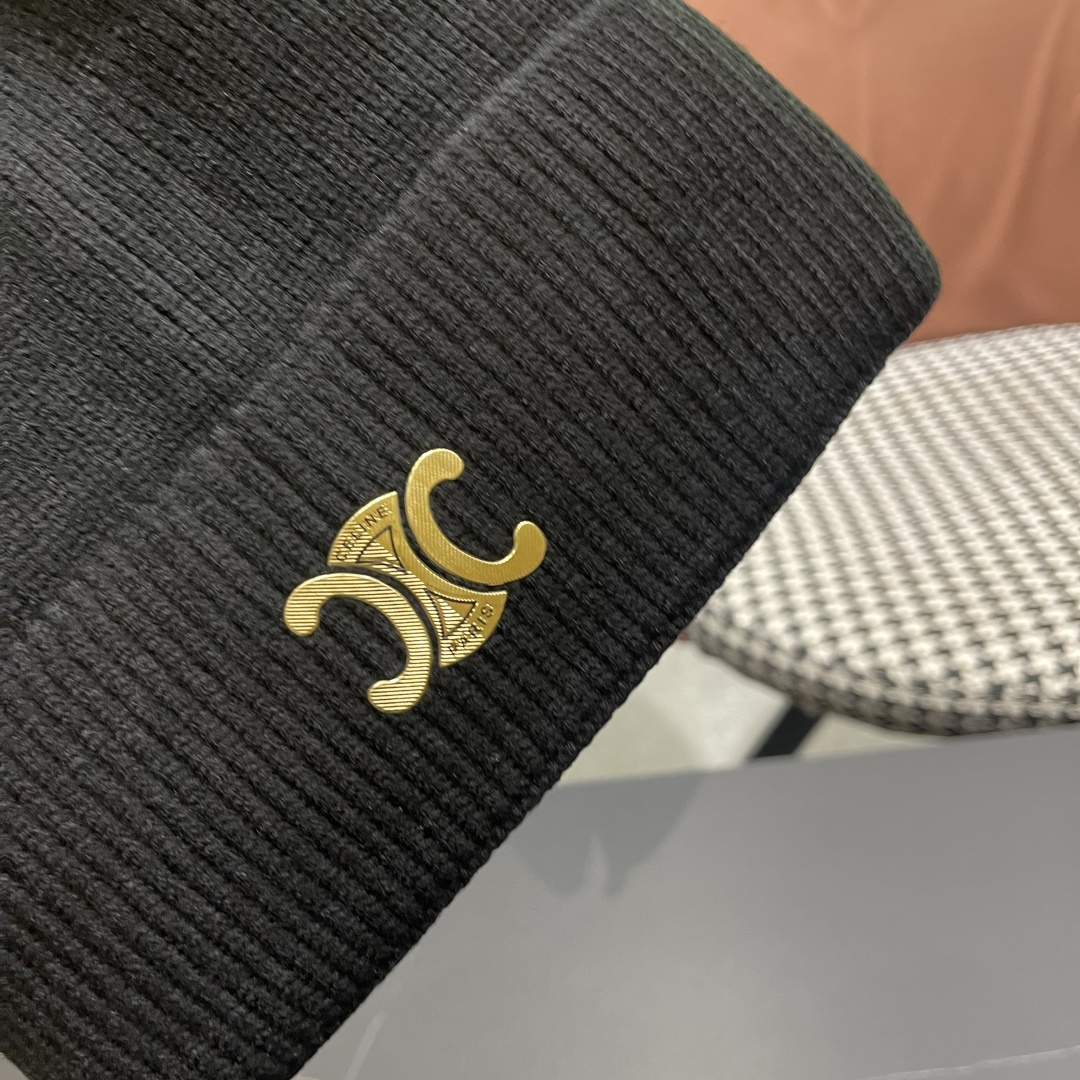  【CELINE赛琳】2025秋冬大牌logo针织毛线帽，百搭单品