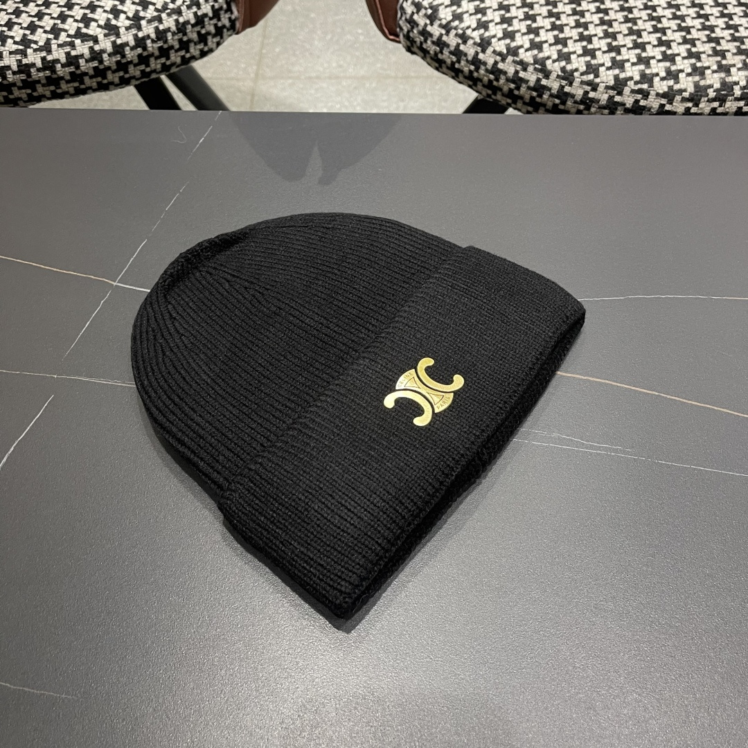  【CELINE赛琳】2025秋冬大牌logo针织毛线帽，百搭单品