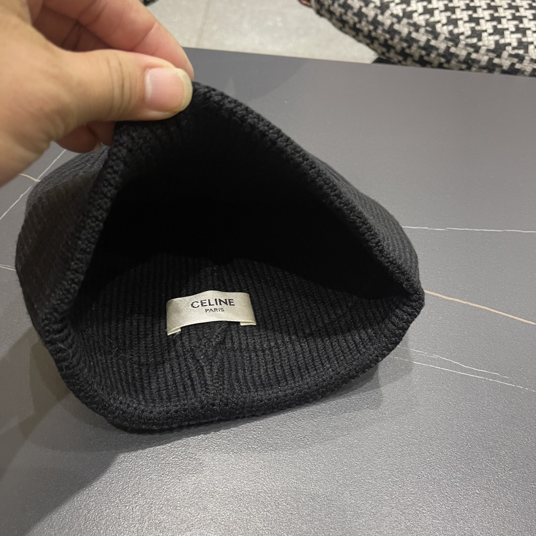  【CELINE赛琳】2025秋冬大牌logo针织毛线帽，百搭单品