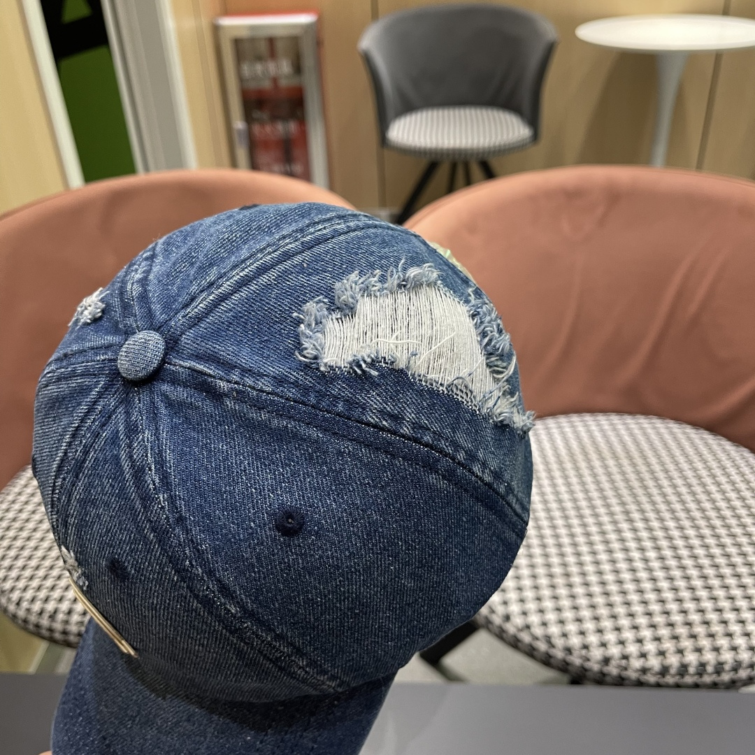  蒙口MONCLER2025新款牛仔棒球帽，时尚炸街单品，风格很OK，高品质舒适透气，凹造型很好看