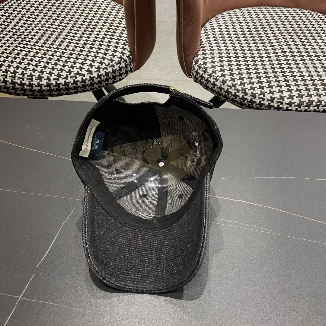  蒙口MONCLER2025新款牛仔棒球帽，时尚炸街单品，风格很OK，高品质舒适透气，凹造型很好看