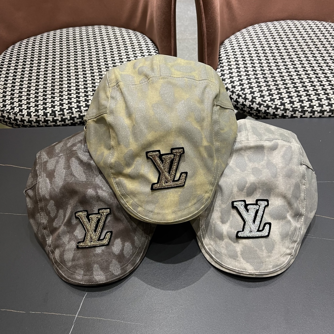  路易威登Lv 日系街头贝雷帽子复古时尚夏秋季百
搭嘻哈反戴鸭舌帽豹纹前迸帽女