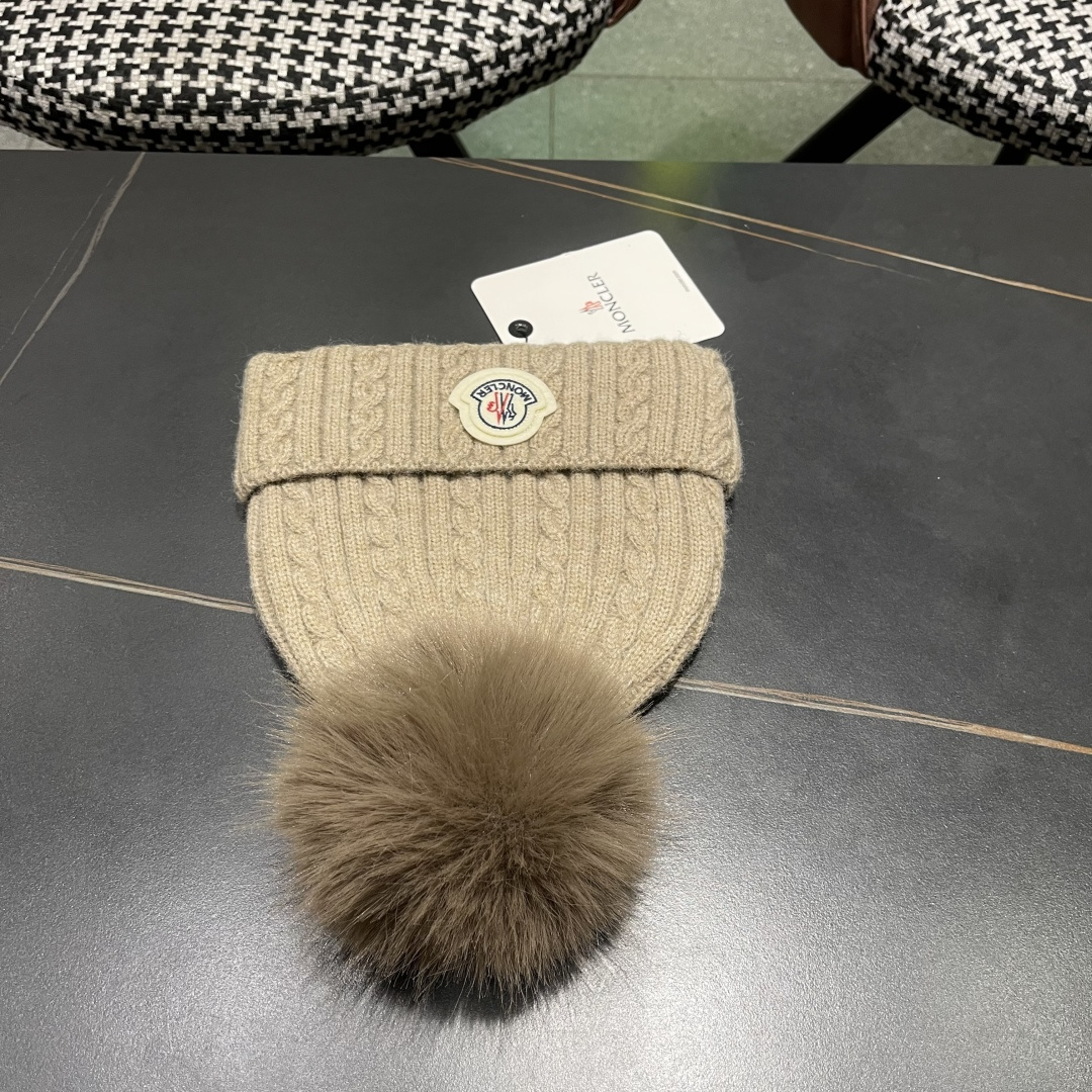  高版本蒙口Moncler盟可睐💥2025官网经典针织帽，原单复刻.非常柔软亲肤，弹性很好💓有质感又非常