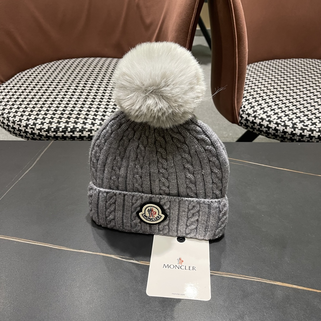  高版本蒙口Moncler盟可睐💥2025官网经典针织帽，原单复刻.非常柔软亲肤，弹性很好💓有质感又非常