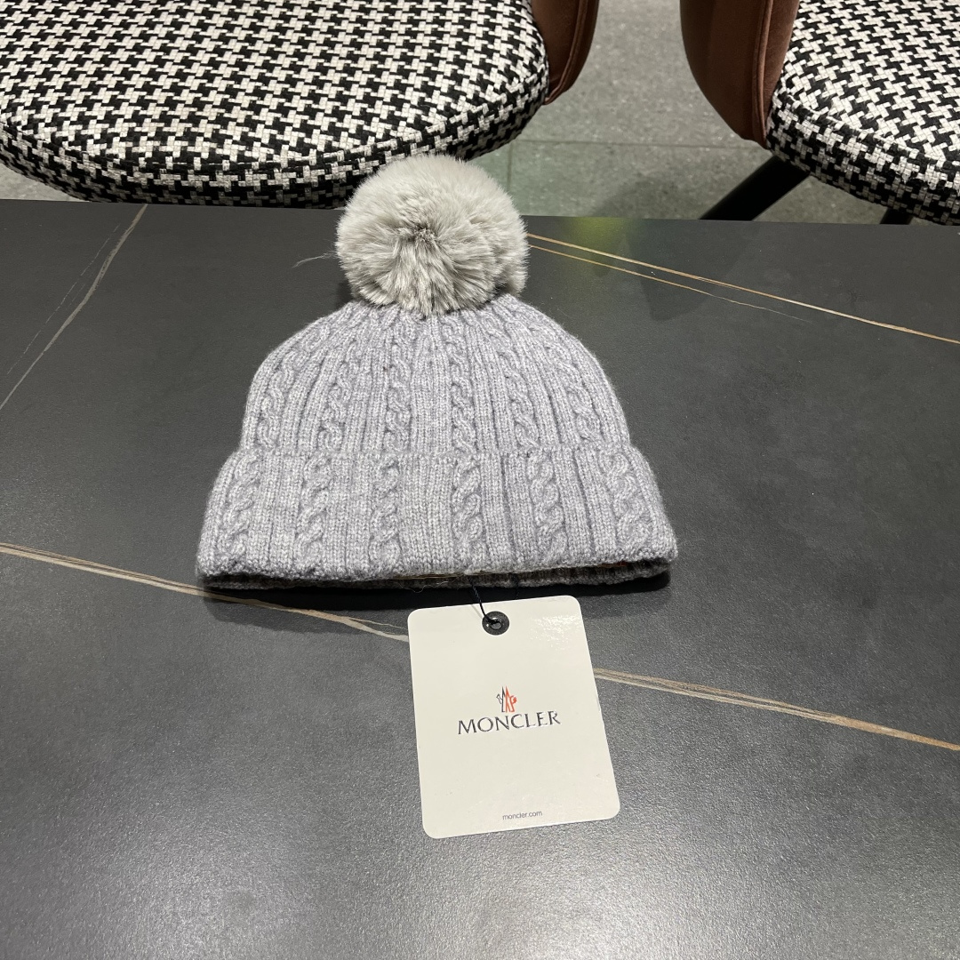  高版本蒙口Moncler盟可睐💥2025官网经典针织帽，原单复刻.非常柔软亲肤，弹性很好💓有质感又非常