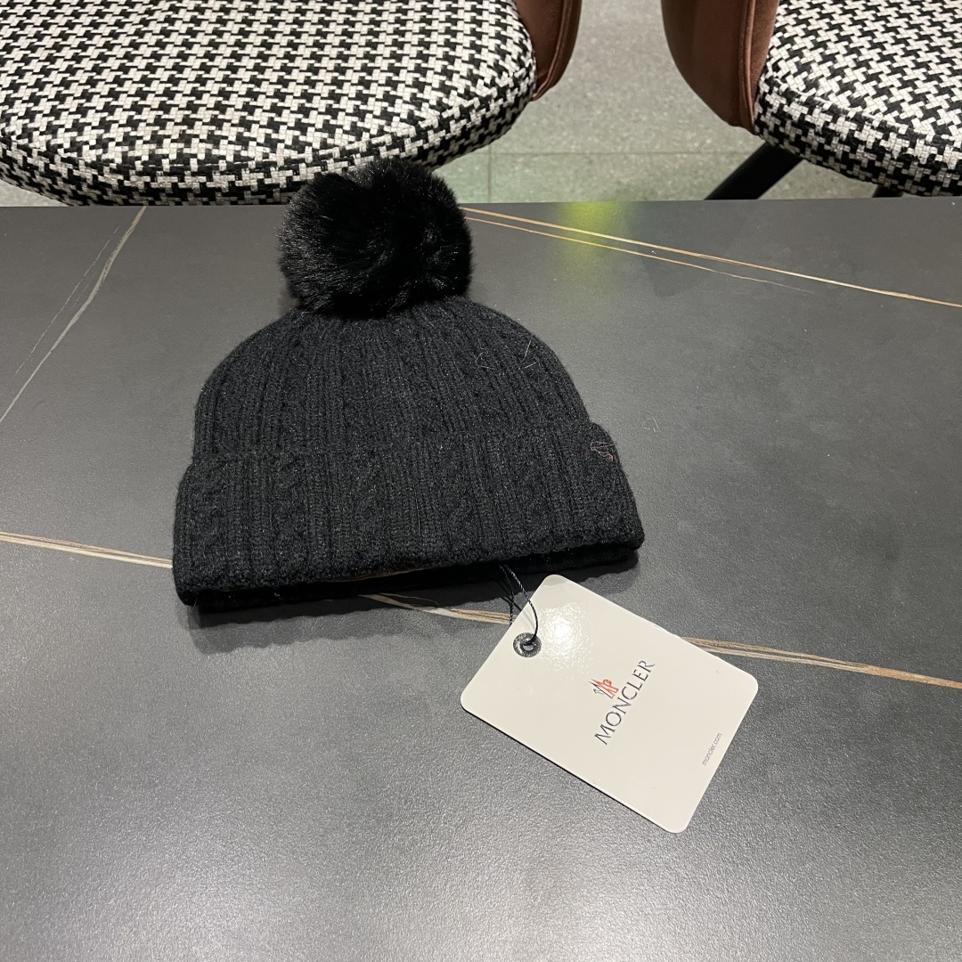  高版本蒙口Moncler盟可睐💥2025官网经典针织帽，原单复刻.非常柔软亲肤，弹性很好💓有质感又非常