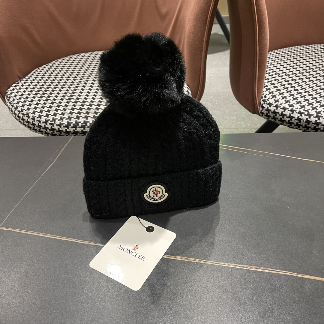  高版本蒙口Moncler盟可睐💥2025官网经典针织帽，原单复刻.非常柔软亲肤，弹性很好💓有质感又非常