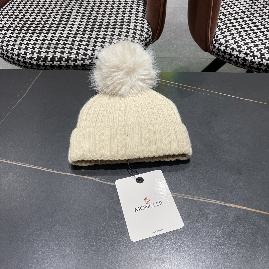 高版本蒙口Moncler盟可睐💥2025官网经典针织帽，原单复刻.非常柔软亲肤，弹性很好💓有质感又非常