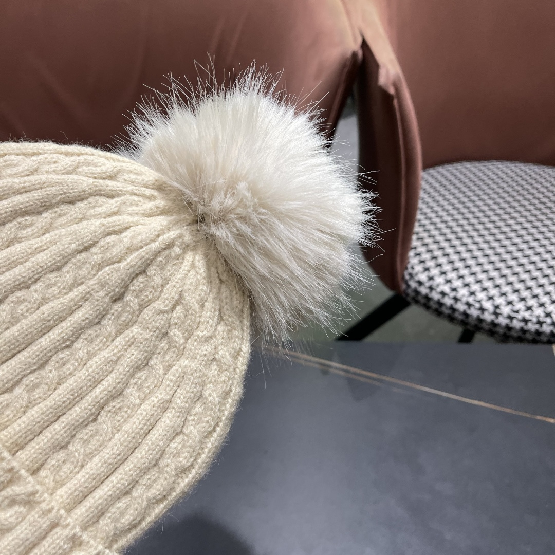  高版本蒙口Moncler盟可睐💥2025官网经典针织帽，原单复刻.非常柔软亲肤，弹性很好💓有质感又非常