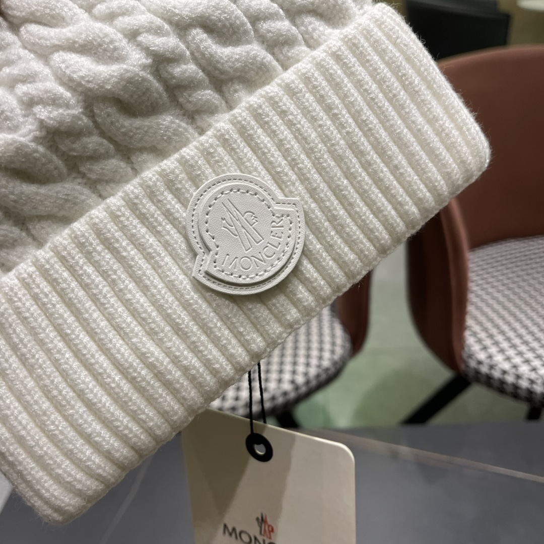  MONCLER蒙口🎩2025羊毛针织毛线帽，球可拆卸，可隨意搭配，好品质高端大气，超柔软！超火爆💖质感