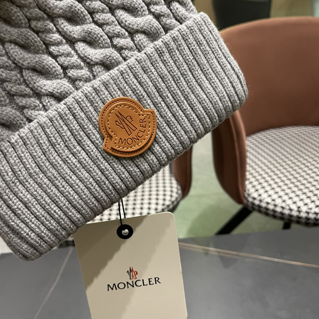  MONCLER蒙口🎩2025羊毛针织毛线帽，球可拆卸，可隨意搭配，好品质高端大气，超柔软！超火爆💖质感