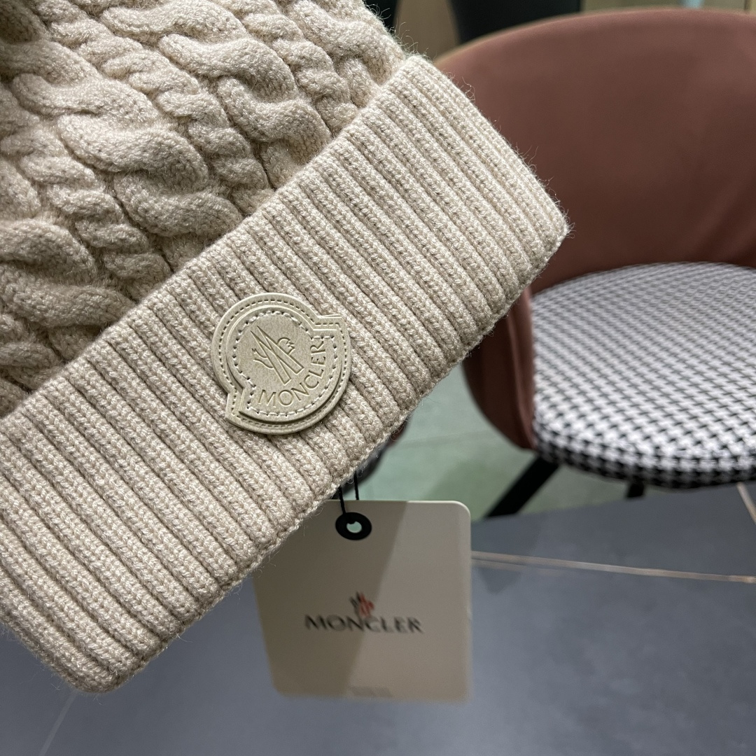  MONCLER蒙口🎩2025羊毛针织毛线帽，球可拆卸，可隨意搭配，好品质高端大气，超柔软！超火爆💖质感