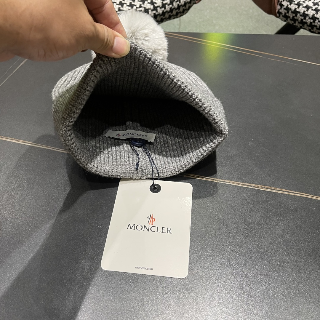    【MONCLER蒙口】2025秋冬新款针织毛球毛线帽#非常有质感的一款～闭眼入