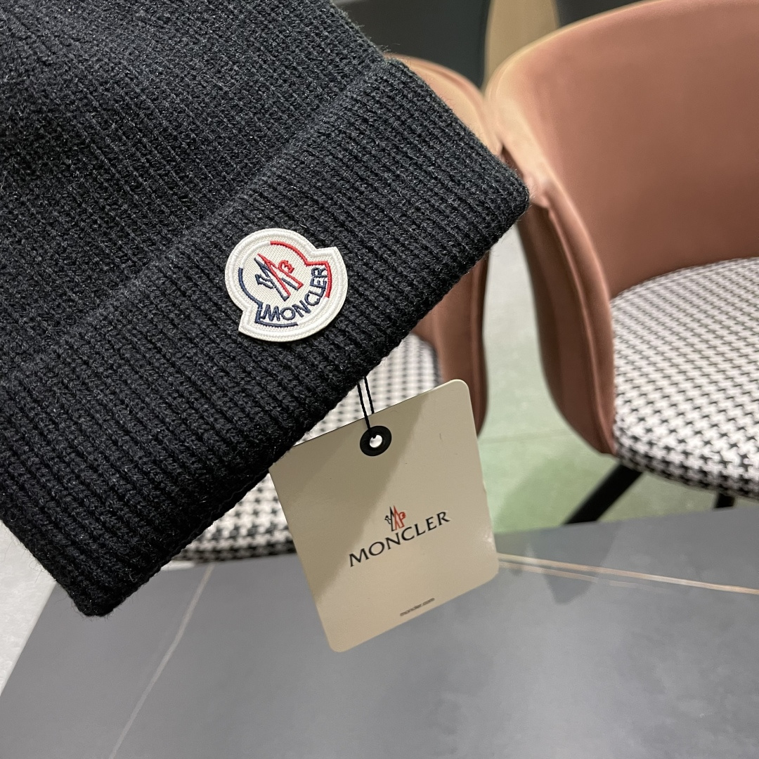    【MONCLER蒙口】2025秋冬新款针织毛球毛线帽#非常有质感的一款～闭眼入