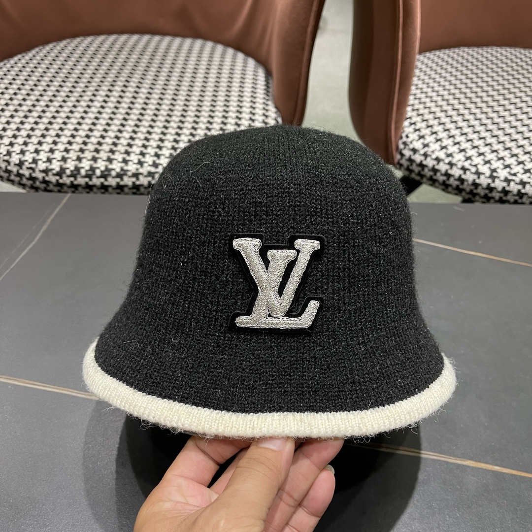  lv路易威登2025新款帽子女秋冬季加绒保暖毛绒绒渔夫帽大头围显脸小韩版盆帽