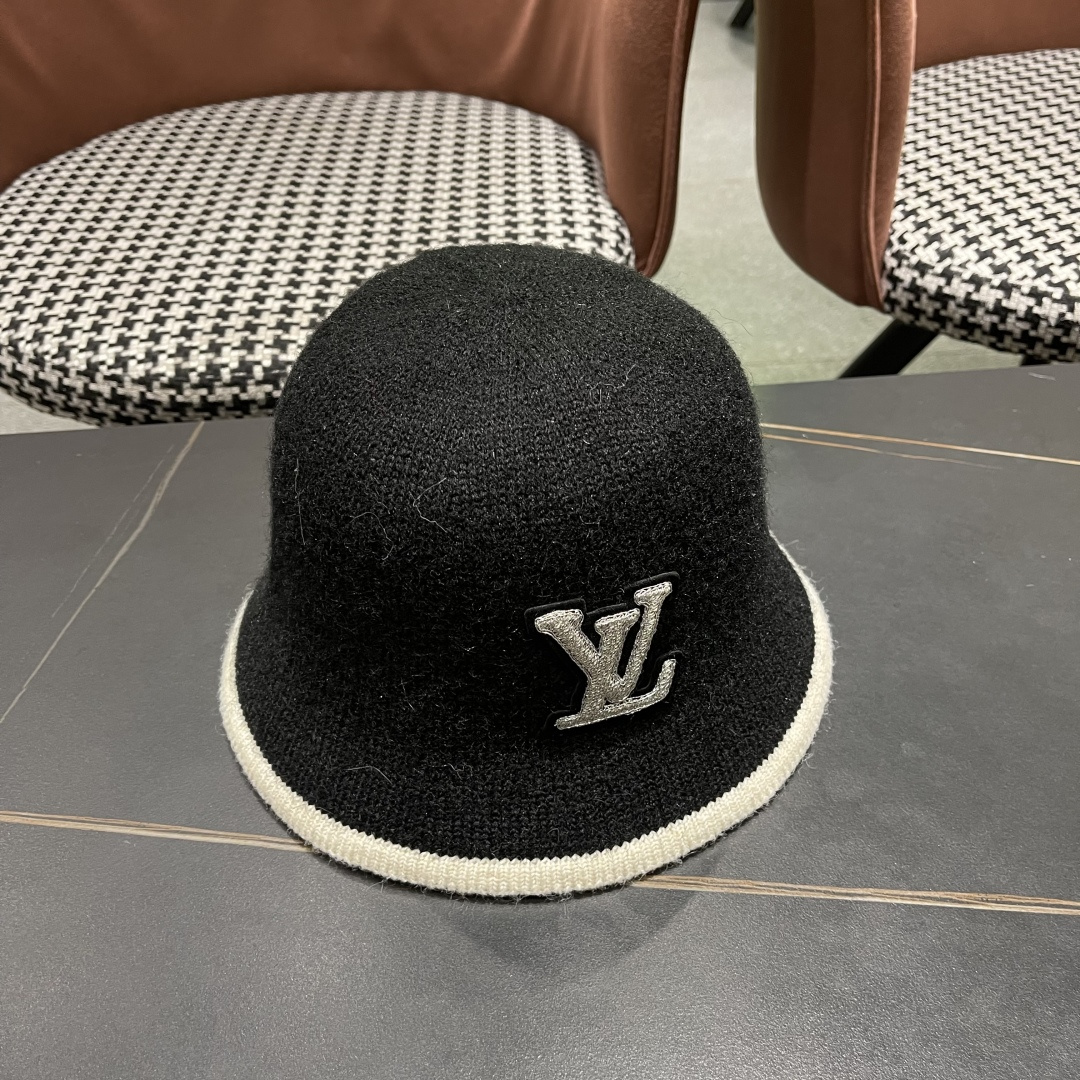  lv路易威登2025新款帽子女秋冬季加绒保暖毛绒绒渔夫帽大头围显脸小韩版盆帽