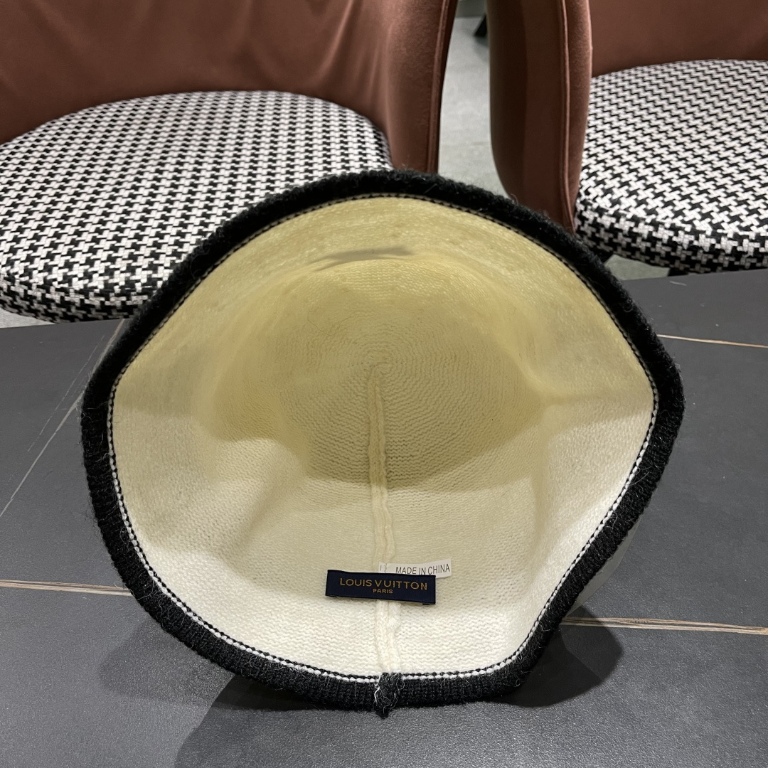  lv路易威登2025新款帽子女秋冬季加绒保暖毛绒绒渔夫帽大头围显脸小韩版盆帽