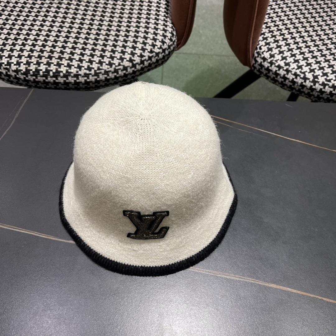  lv路易威登2025新款帽子女秋冬季加绒保暖毛绒绒渔夫帽大头围显脸小韩版盆帽