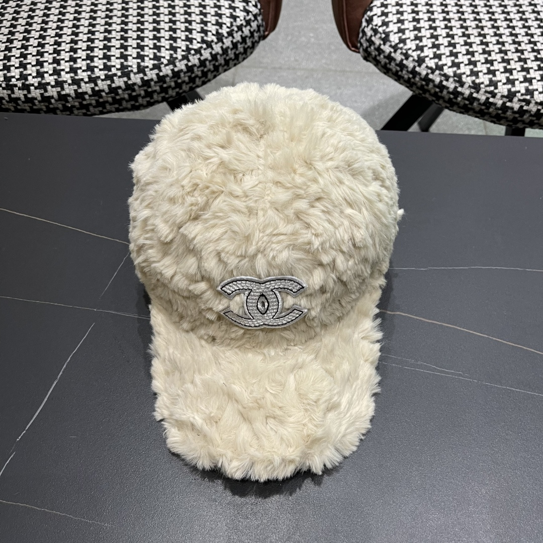 【CHANEL香奈儿】2025毛绒绒秋冬新款棒球帽🌈百搭更有质感的一款