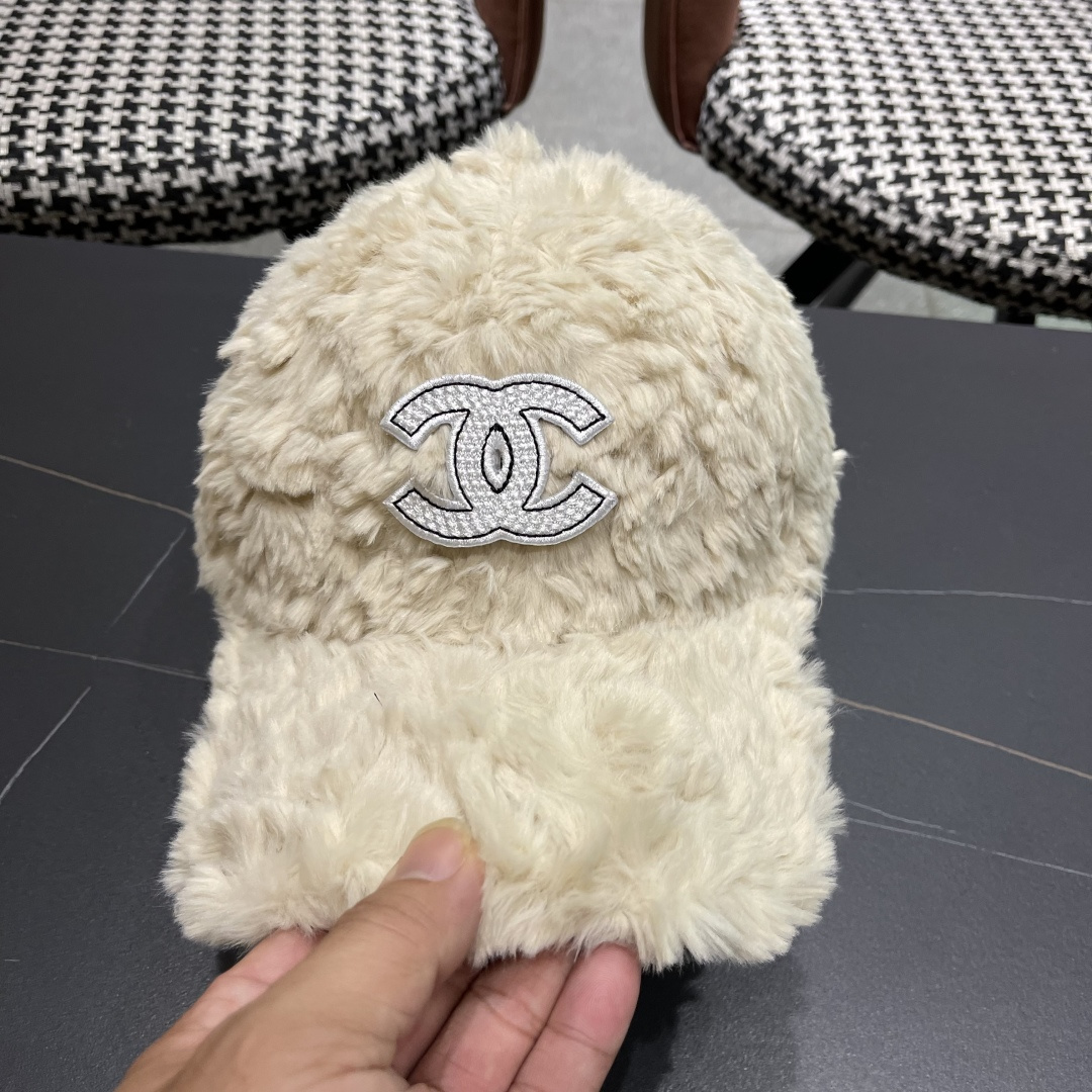 【CHANEL香奈儿】2025毛绒绒秋冬新款棒球帽🌈百搭更有质感的一款