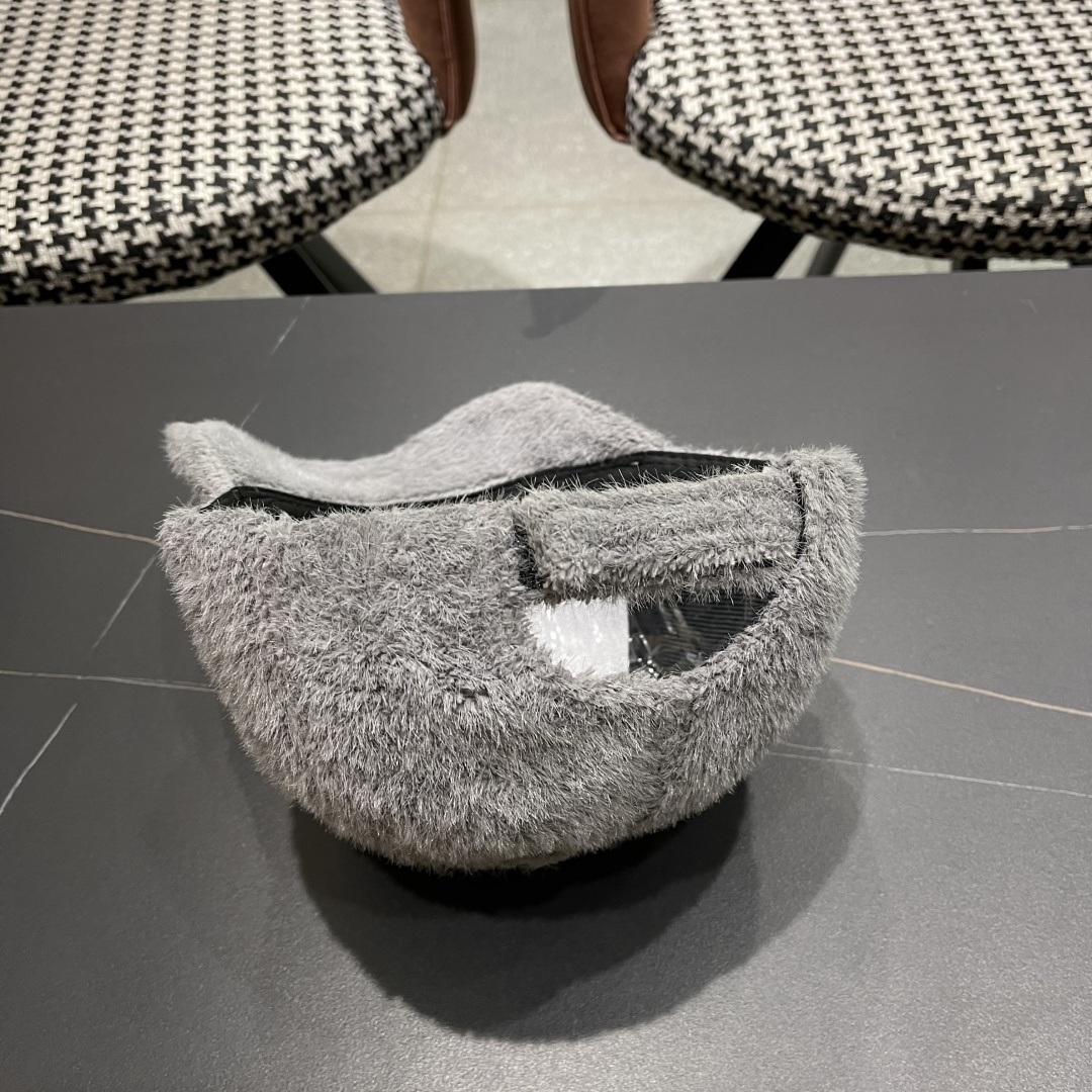  蒙口moncler棒球帽女秋冬季韩版百搭大头围保暖鸭舌帽显脸小毛绒帽子