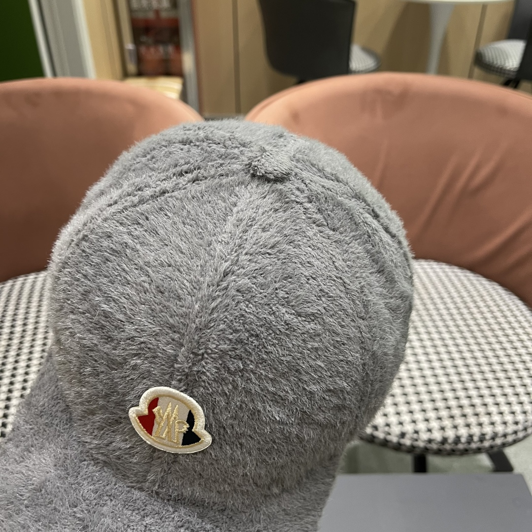  蒙口moncler棒球帽女秋冬季韩版百搭大头围保暖鸭舌帽显脸小毛绒帽子