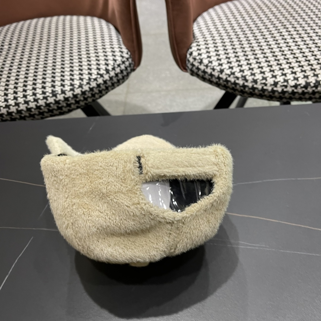  蒙口moncler棒球帽女秋冬季韩版百搭大头围保暖鸭舌帽显脸小毛绒帽子