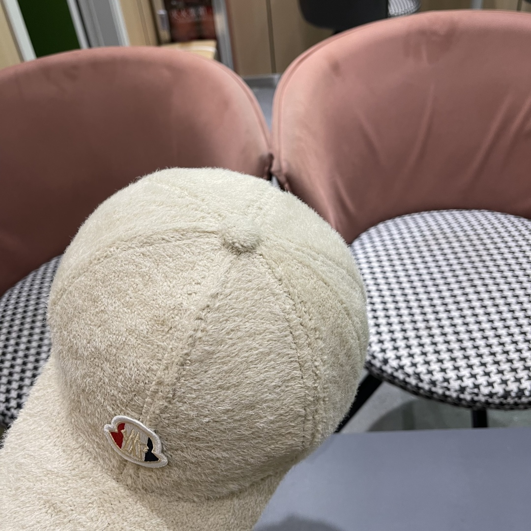  蒙口moncler棒球帽女秋冬季韩版百搭大头围保暖鸭舌帽显脸小毛绒帽子