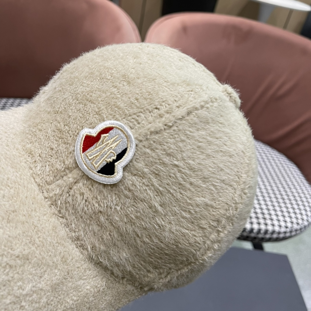  蒙口moncler棒球帽女秋冬季韩版百搭大头围保暖鸭舌帽显脸小毛绒帽子