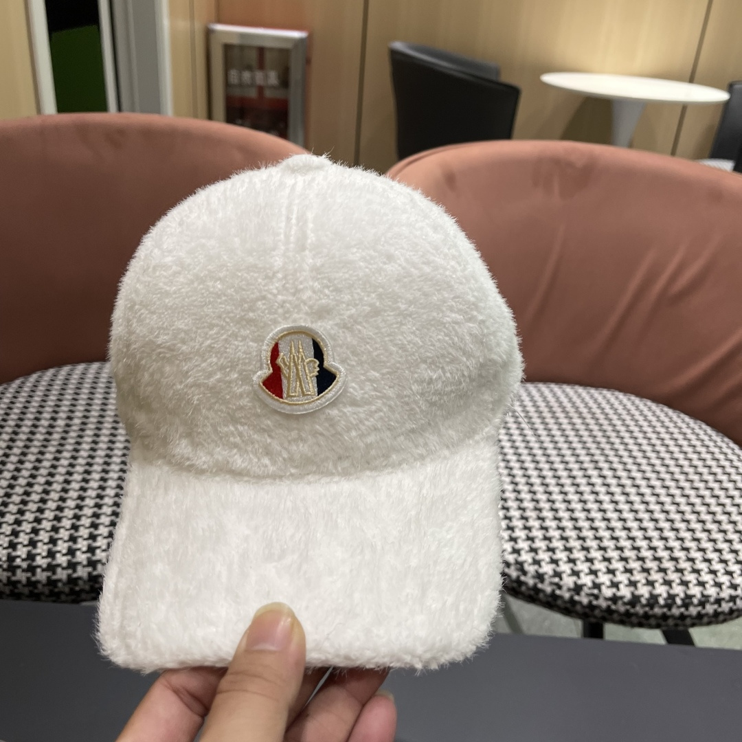  蒙口moncler棒球帽女秋冬季韩版百搭大头围保暖鸭舌帽显脸小毛绒帽子