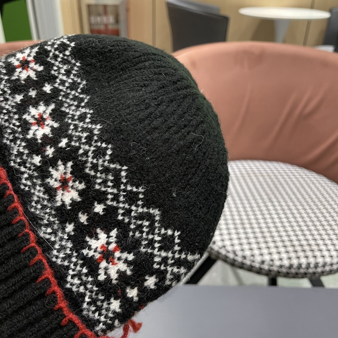  MONCLER（蒙口）雪花套头针织帽保暖百搭大头围复古毛线帽子女秋冬