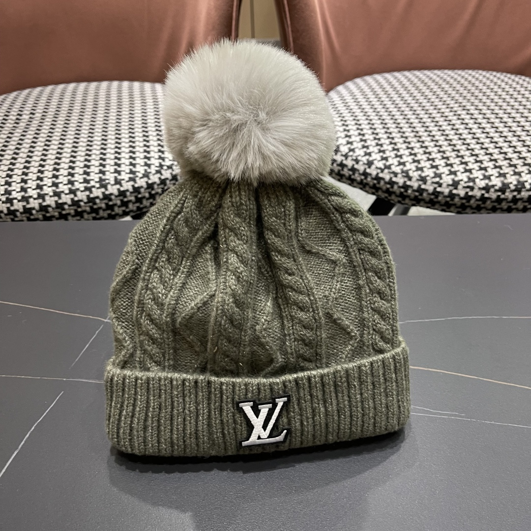  lv路易威登帽子2025女秋冬毛线帽韩版针织帽女士百搭毛球帽护耳冬季套头潮加厚帽