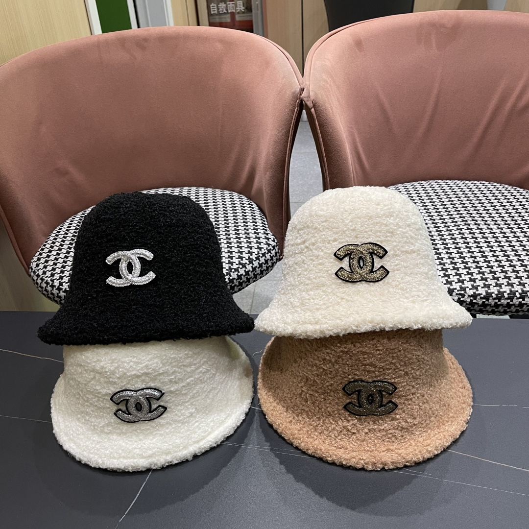 Chanel香奈儿 2025秋冬款渔夫帽毛绒保暖韩版盆帽潮

